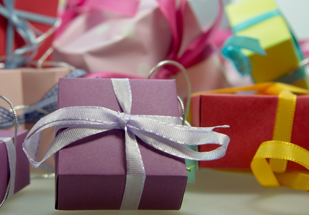 Holiday Shopping | a bunch of boxed presents